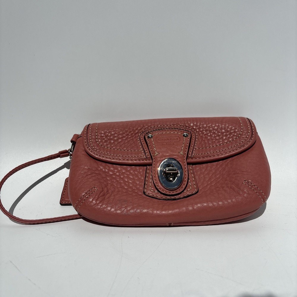 Coach Legacy Flap Wristlet Mauve Dusty Rose Pebbled Leather Turnlock Clutch